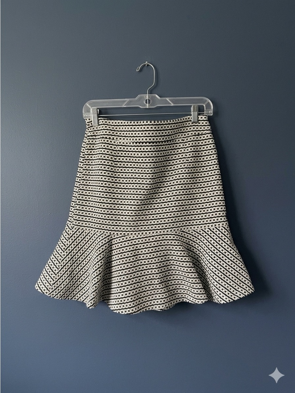 Banana Republic Black and White Textured Flare Midi Skirt